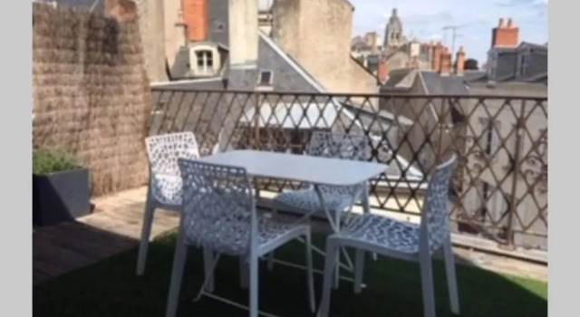 Duplex 4/5 personnes avec terrasse centre Blois
