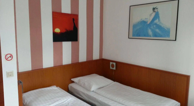 Hotel Oase, Rezervați Hotel St. Georg Hamburg