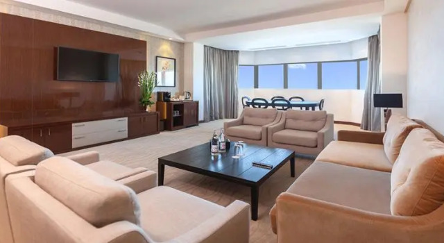 Люкс Executive Radisson Blu Hotel & Convention Center, Tunis
