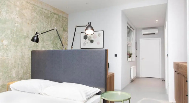 Студия Rooms and Apartments Glossy