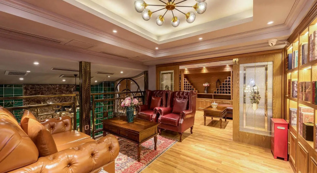 James Joyce Coffetel Hotel (Beijing International Trade Sihuidong Subway Station Branch)