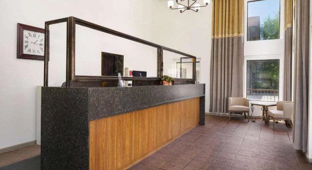 Days Inn By Wyndham Pigeon Forge South, Забронировать Отель Недорогие отели Пиджен-Фордж, рядом с TopJump Trampoline Park &amp; Extreme Arena, недорого