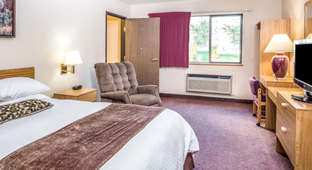 Super 8 By Wyndham St. Regis, Buchen Sie Hotel St. Regis Montana