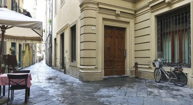 Manuela by Vacation in Lucca
