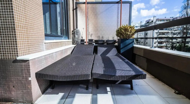 Апартаменты DAHome - Collector's Luxurious Apartment