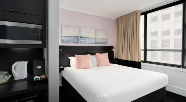 Семейный номер Standard Park Regis City Centre