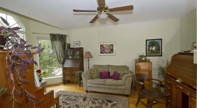 Evergreen Gate Bed and Breakfast, Prenota Hotel Hotel a Manitoba con parcheggio, Parcheggio