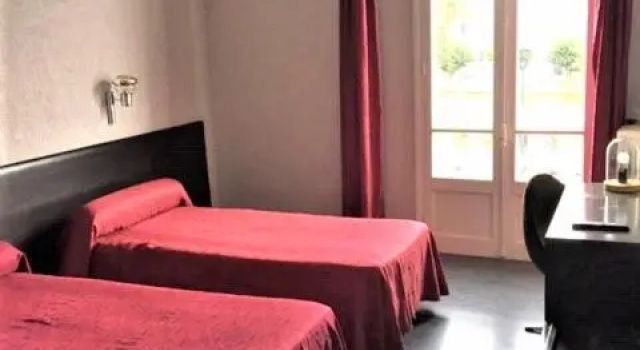 Двухместный номер Standard Hôtel Galilée Windsor