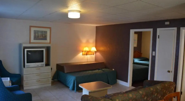 Апартаменты Royal Court Motel