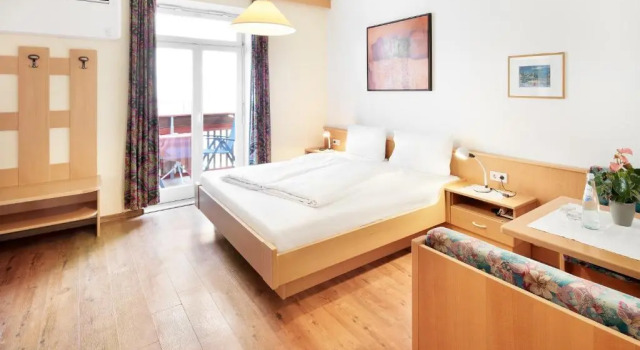 Двухместный номер Standard с балконом Angerburg Blumenhotel