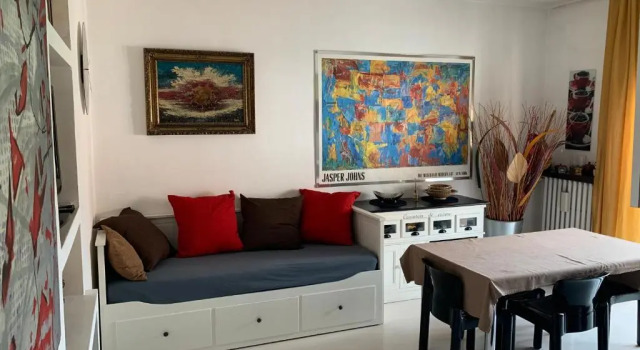 Expo Suite In Town