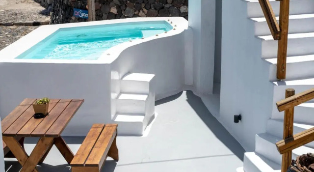 Вилла с 3 комнатами Karpimo Suites