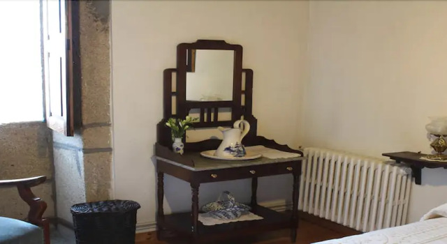 Casa Vixide, Забронировать Отель Отели Лалин с парковкой, Парковка