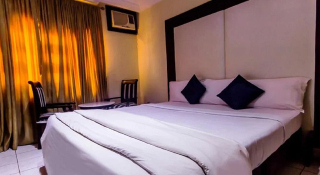 1st Forty Hotel, Rezervasyon Otel Mobushipe otoparklı oteller, Otopark