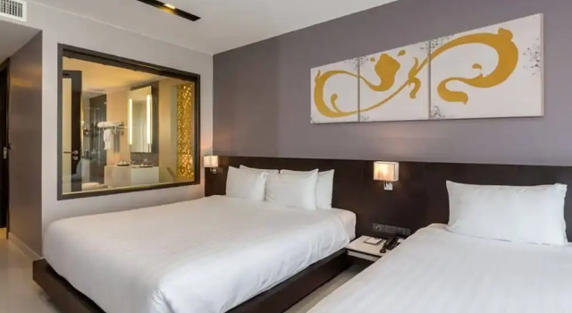 Апартаменты c 1 комнатой с балконом Studio Apartments With Shared Pool Near Patong Beach