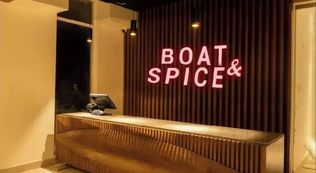Royal Pearl Suites, Book Hotel Hoteller i Chittagong med pool, Swimmingpool