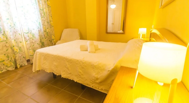 SimplyHosted Costa Ballena, Забронировать Отель Пуэрто Де Санта Мария Кадис, рядом с Sherry Marina