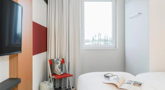 Трёхместный номер Standard ibis budget Brugge Jabbeke
