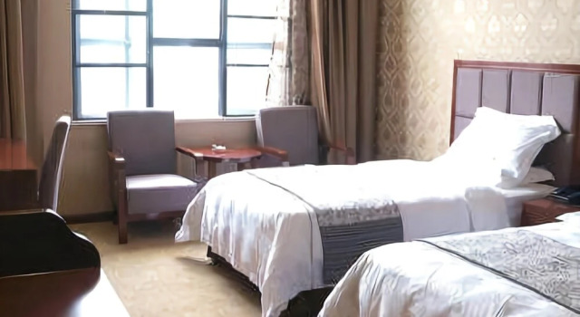 Qingwatai Hotel, Prenota Hotel Hotel a Anshun con parcheggio, Parcheggio