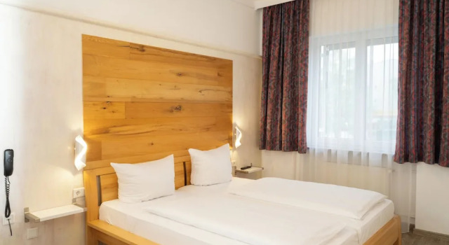 Трёхместный номер Standard DONAUHOTEL Ingolstadt
