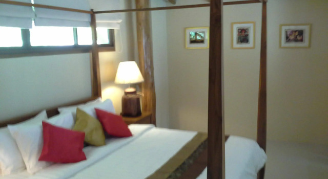 Jindarin Beach Villa, Rezervovat Vila Coconut Island Phuket Province