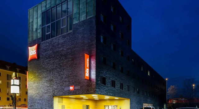 B&B HOTEL Fulda-Hbf, Reserva ahora Bed & breakfast Fulda Rhön, cerca de Schlosstheater Fulda