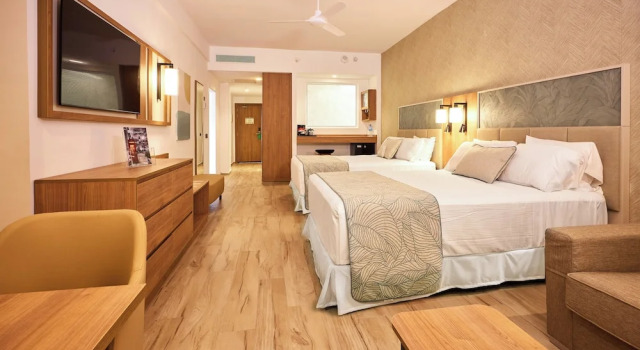 Люкс Family с 2 комнатами Hotel Riu Palace Bavaro - All Inclusive