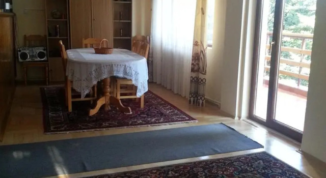 Apartamente Private