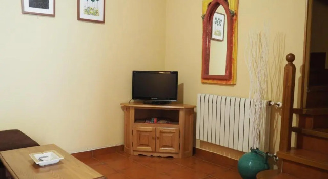 Apartamentos Rurales La Escuela, Prenota Appartamento Hotel a Asturie con parcheggio, Parcheggio