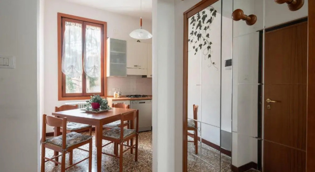 Апартаменты Standard San Polo Canal View Apartments