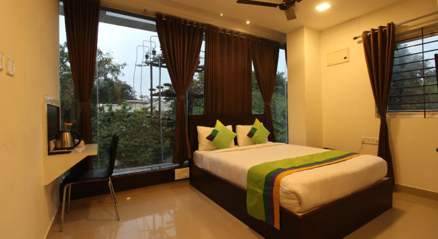 Treebo Trip Sri Sai Suites, Rezervovat Hotel Hotely v Bangalore s parkováním, Parkování
