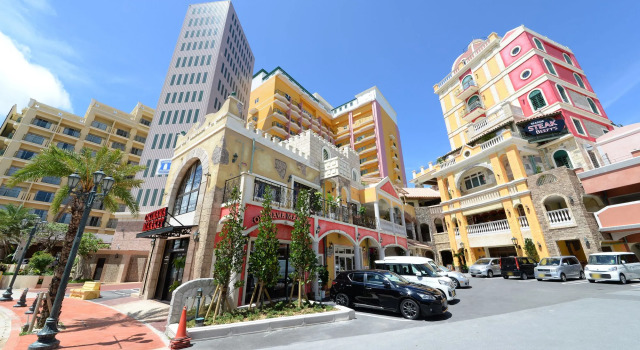Vessel Hotel Campana Okinawa