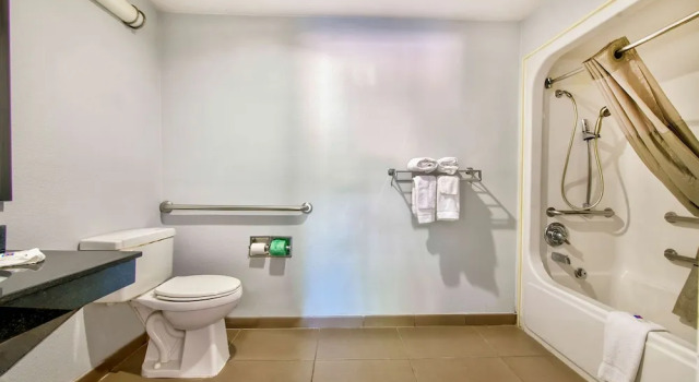 Двухместный люкс Deluxe Motel 6-Arlington, TX