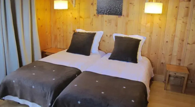 La Maraude, Rezervovat Hotel  