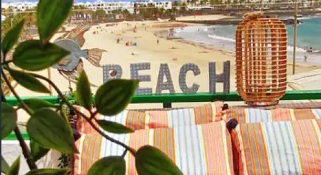 Beach House, Забронировать Отель Отели Канарских островов с бассейном, Бассейн