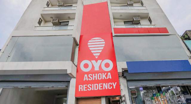 Collection O 81600 Ashoka Residency