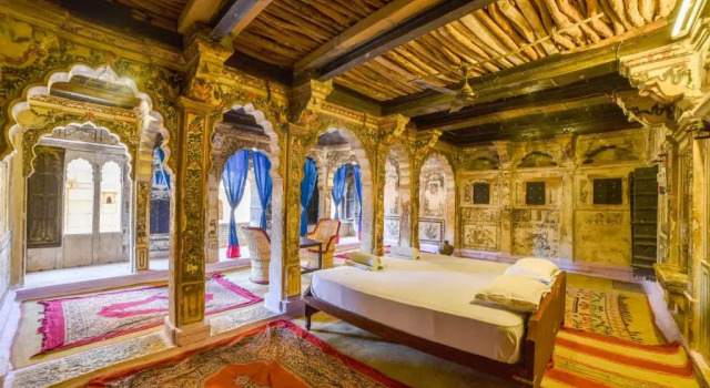 Люкс Hotel Suraj