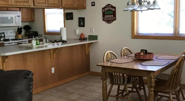 Апартаменты 1494OAK Cliff Top Condo