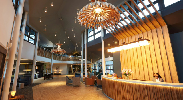 Wychwood Park Hotel and Golf Club, Забронировать Отель Кру Чешир