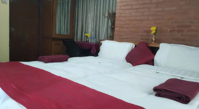 Одноместный номер Standard c 1 комнатой с видом на внутренний двор Golden Gate Guest House