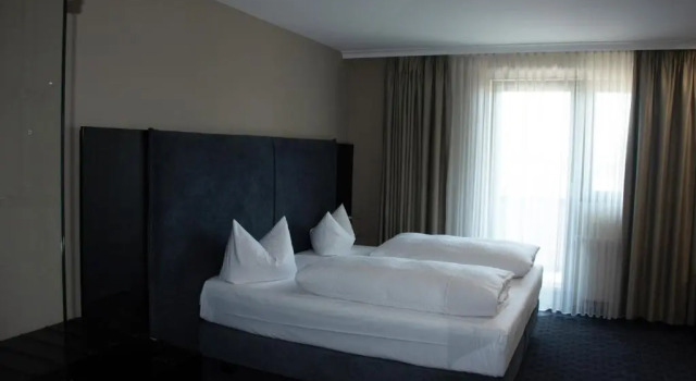 Двухместный номер Standard ROSS Hotel nähe Messe Stuttgart