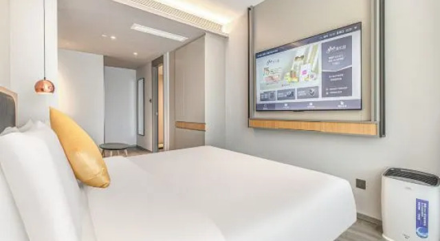 Homeinn Selected Hotel (Jinan 960 Hospital Jinniu Building Materials and Home Expo Center), Prenota Hotel Hotel a Shandong con parcheggio, Parcheggio
