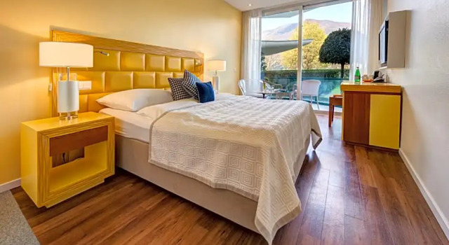 Номер Comfort Hotel Eden Roc - The Leading Hotels of the World