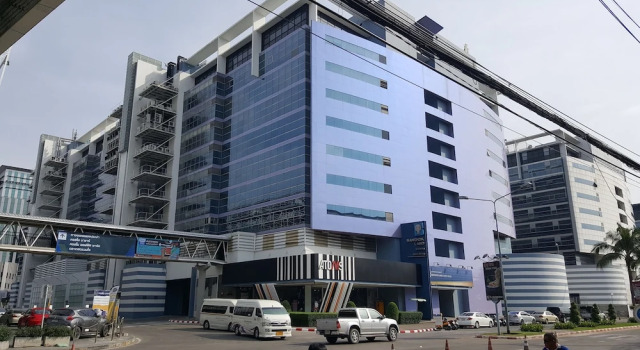 Popular Condo Muangthong Thani