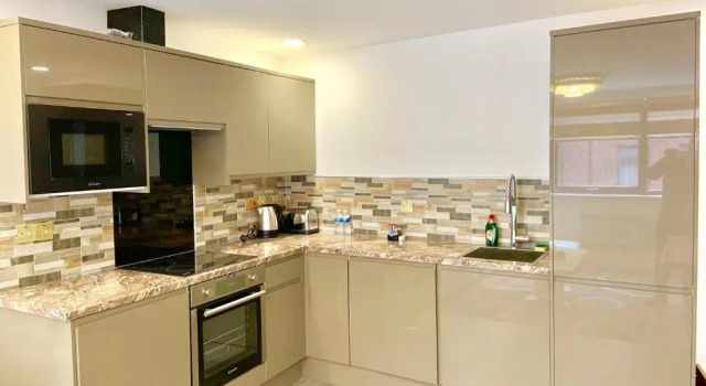 Апартаменты c 1 комнатой Queen Stay Apartments