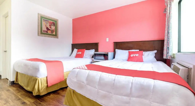 Четырёхместный номер Standard OYO Hotel South Bend - Campus