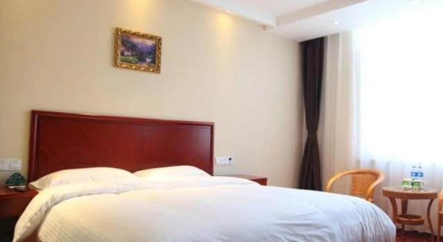GreenTree Inn Hebei Langfang Bazhou Railway Station West Yingbin Road Express Hotel, Rezerwuj Hotel Hotele w Bazhou z parkingiem, Parking
