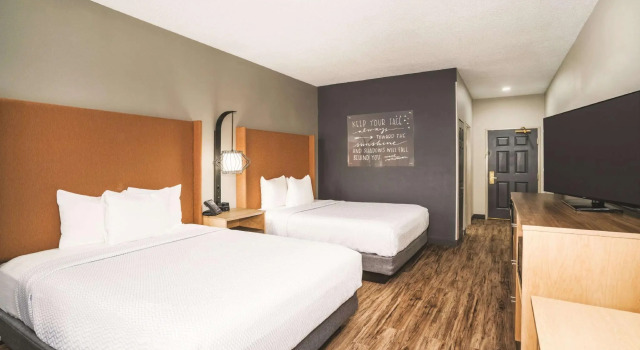 Четырёхместный номер Standard La Quinta by Wyndham Chattanooga North - Hixson