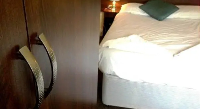 Avalon House Hotel, Book Hotel St Albans 