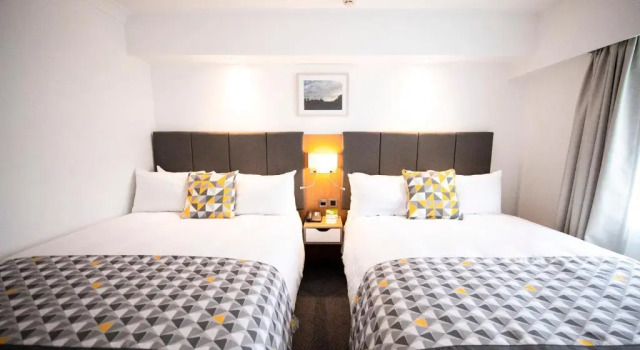 Четырёхместный номер Standard Holiday Inn Kenilworth - Warwick by IHG